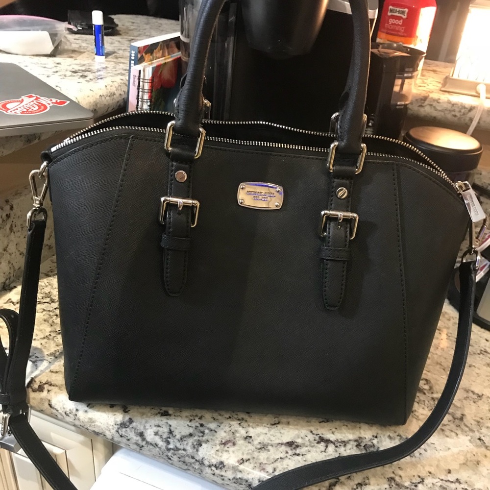 Michaels Kors Purse and Wallet